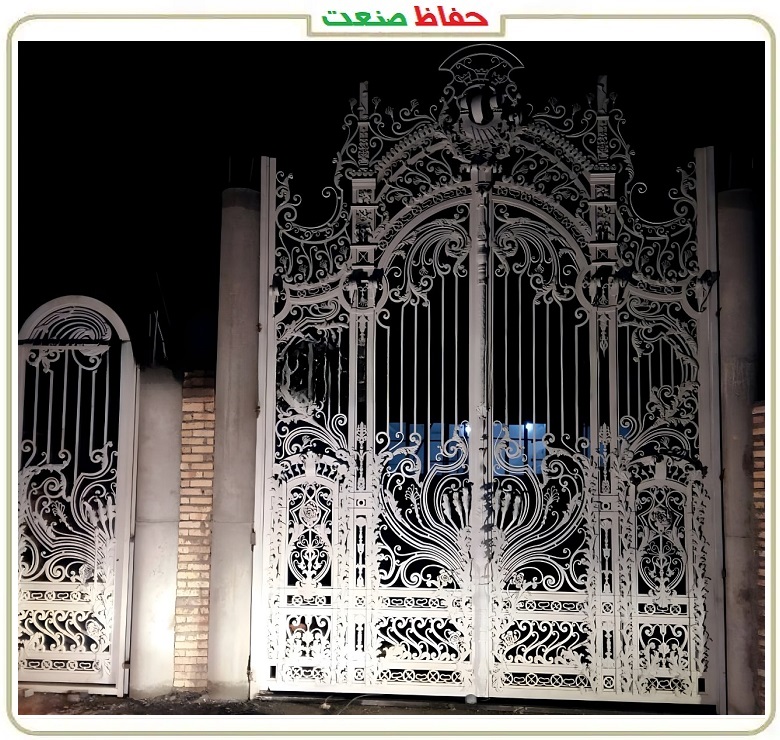 تنوع در طراحی درب ویلایی