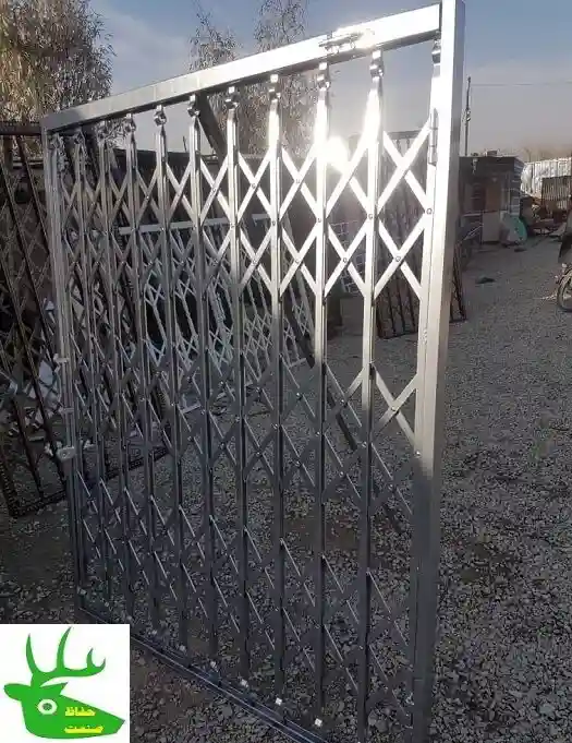 حفاظ پشت درب آکاردئونی 21 حفاظ آکاردئون