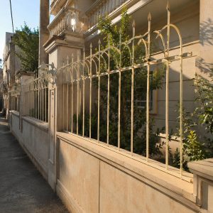 محافظ سر دیوار: حفاظ سر نیزه ای دیواری