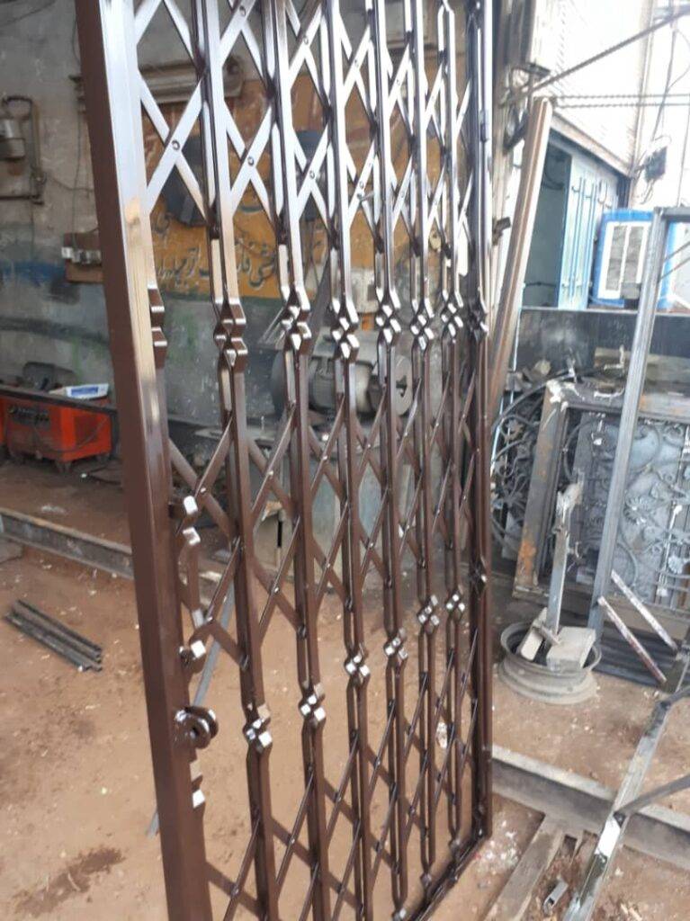 فروش درب حفاظ آکاردئونی در ساوه