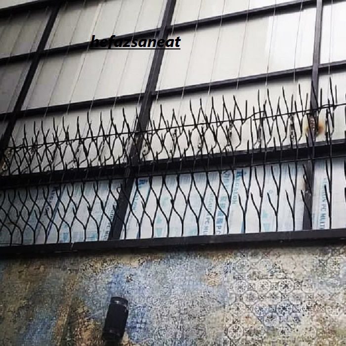 کاربرد نرده حفاظ آهنی شاخ گوزنی دیوار