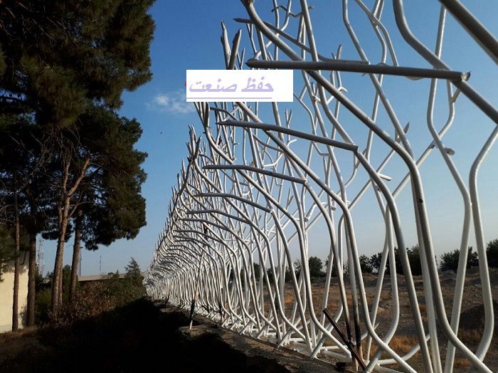 حفاظ بالای دیوار
