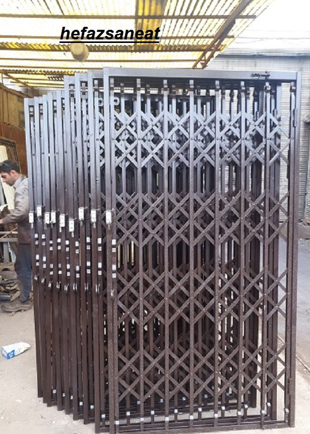 درب حفاظ آهنی آپارتمانی