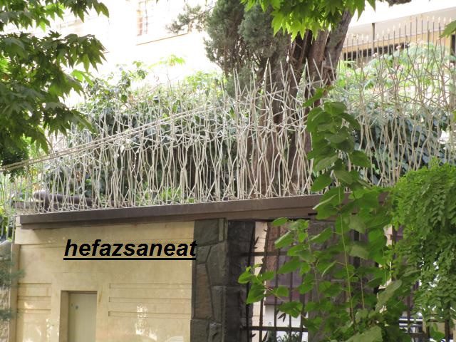 ساخت حفاظ آهنی شاخ گوزنی دیوار در تهران