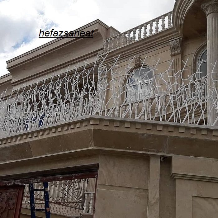 حفاظ غیر قابل عبور روی دیوار 