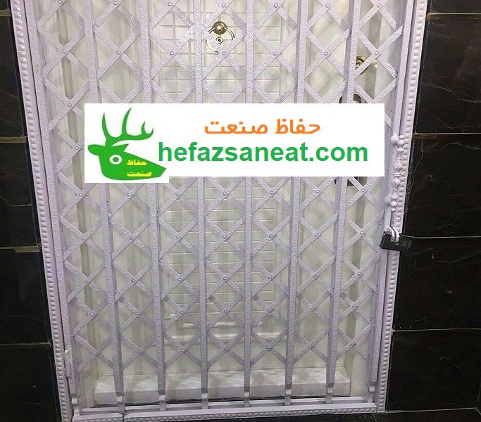درب آکاردئونی