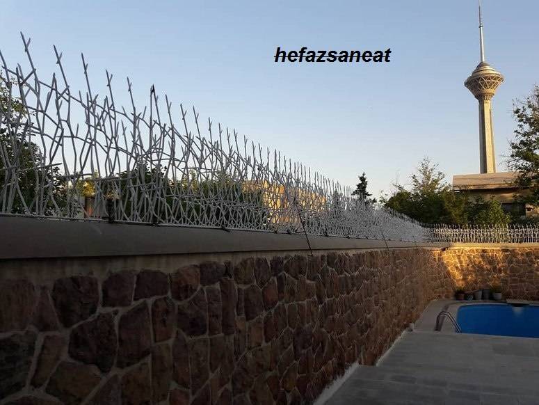 برترین محافظ نرده دیواری