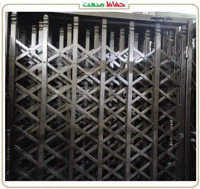 مزایای استفاده از درب فلزی آکاردئونی ضد سرقت مزایای استفاده از درب فلزی آکاردئونی ضد سرقت