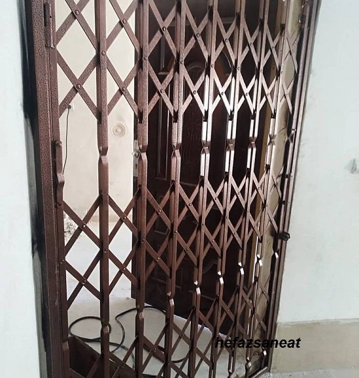 ویژگی درب حفاظ آکاردئونی تاشو
