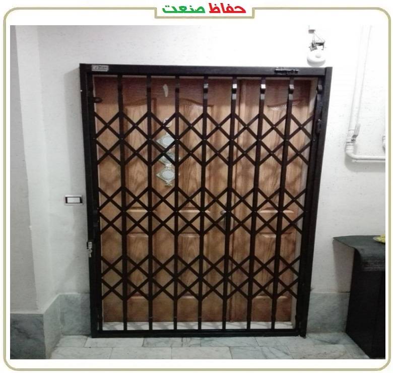 حفاظ آکاردئونی درب ورودی