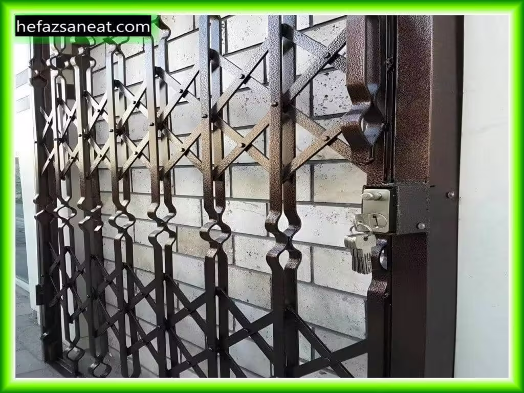 عوامل مؤثر در انتخاب و نصب حفاظ آکاردئونی عوامل مؤثر در انتخاب و نصب حفاظ آکاردئونی