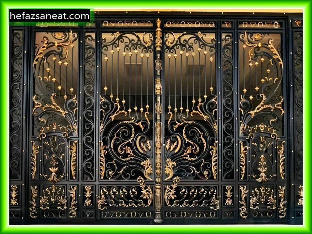 انواع درب‌های فرفورژه و آهنی برای باغ و پارکینگ