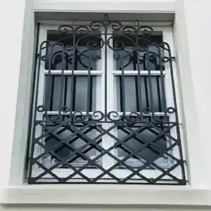 حفاظ پنجره مدل رز