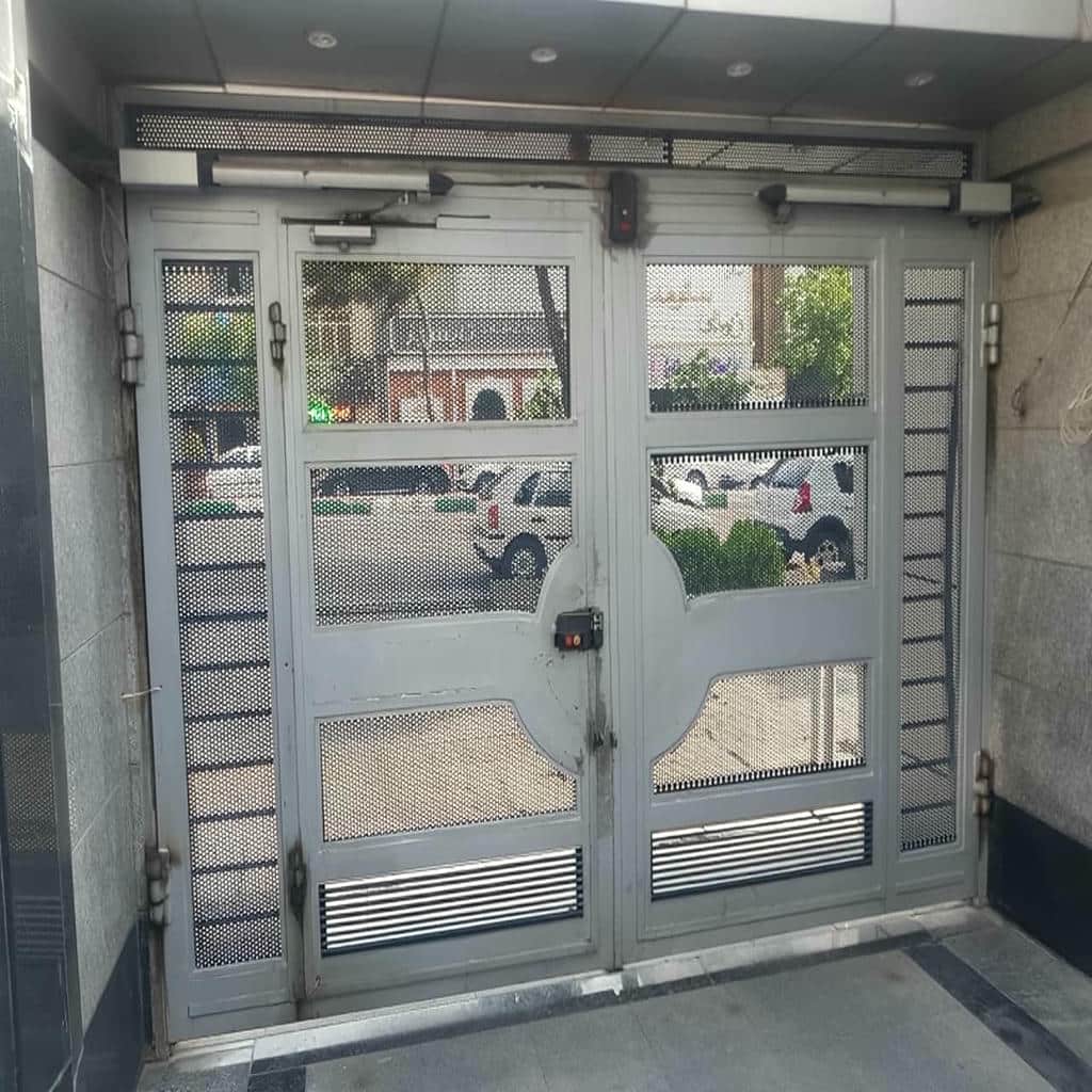 جک درب پارکینگ اتوماتیک در استان گیلان