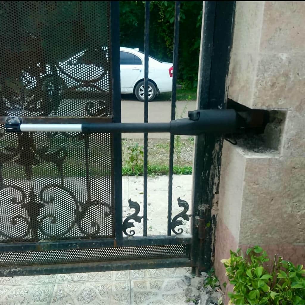 نصب جک درب پارکینگ اتوماتیک اصولی در نیشابور