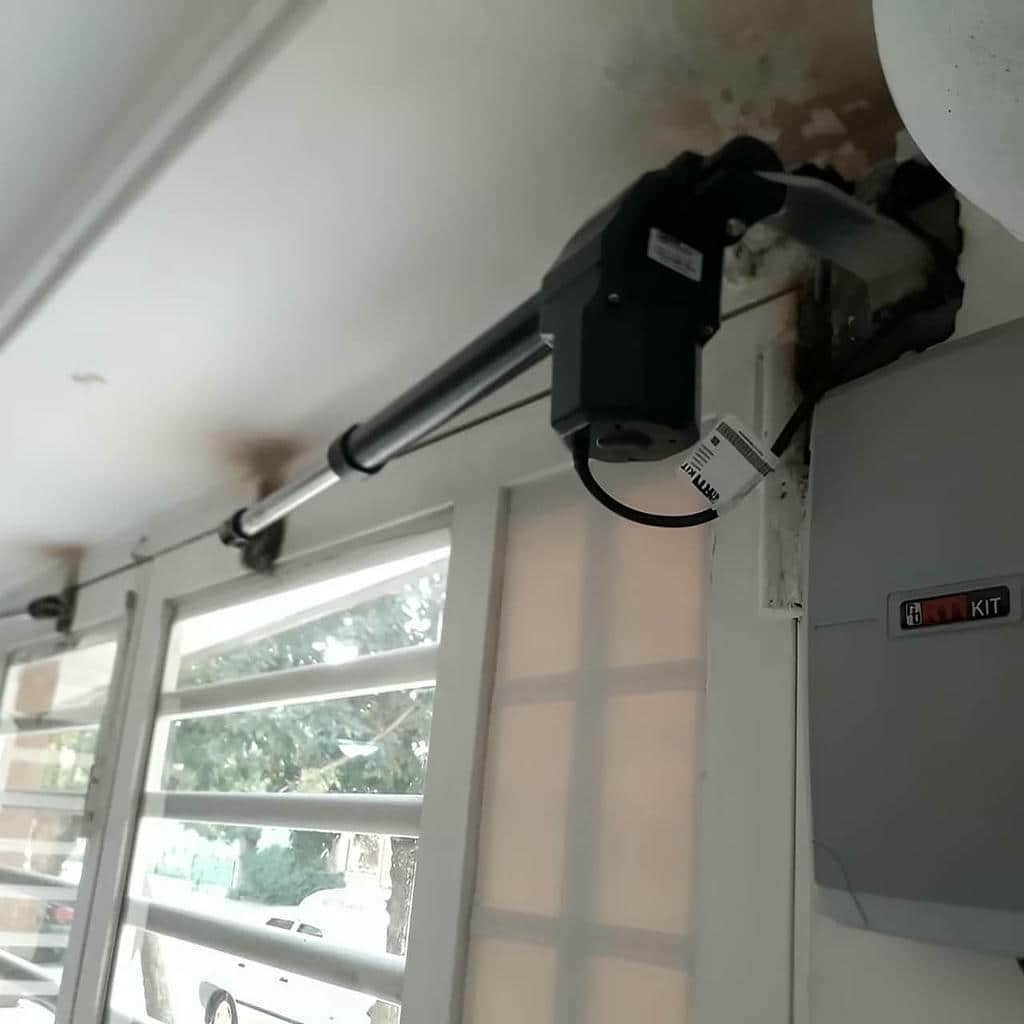جک درب پارکینگ اتوماتیک در یاسوج