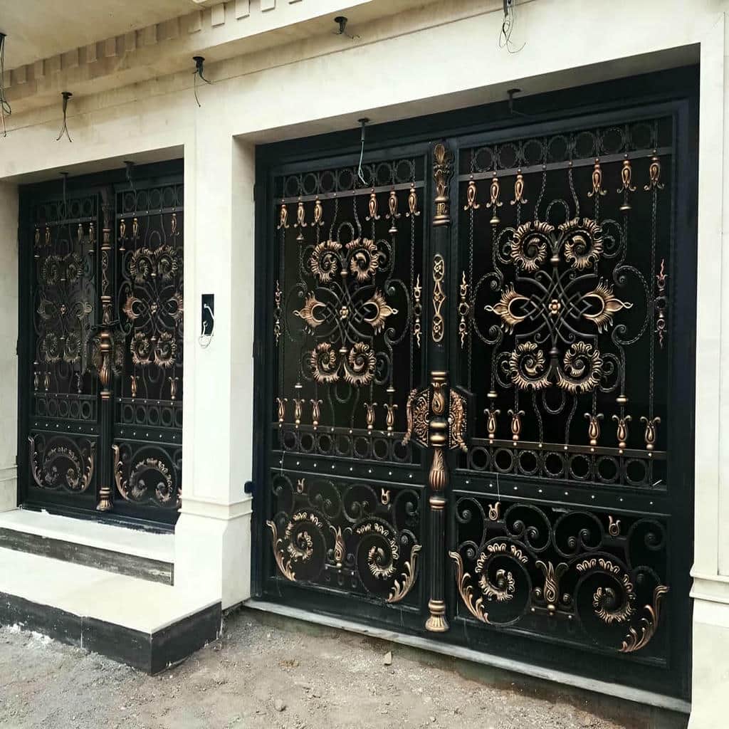 نصب درب حیاط پروفیل تقویتی در ارومیه