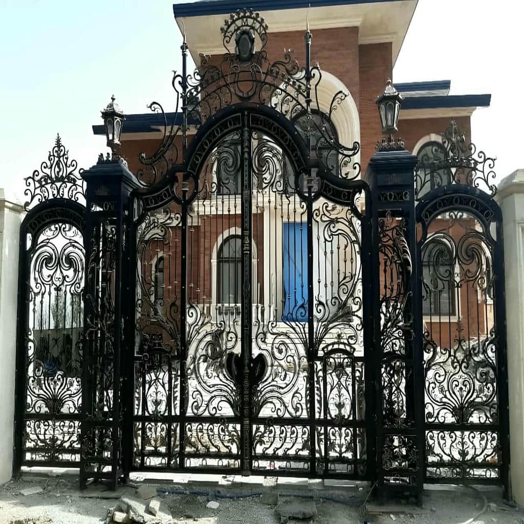 درب حیاط در اشتهارد