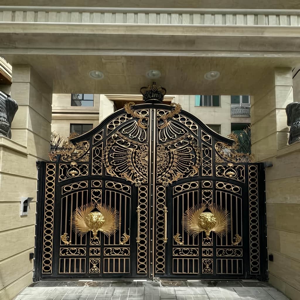 قیمت درب حیاط متریال مقاوم در همدان