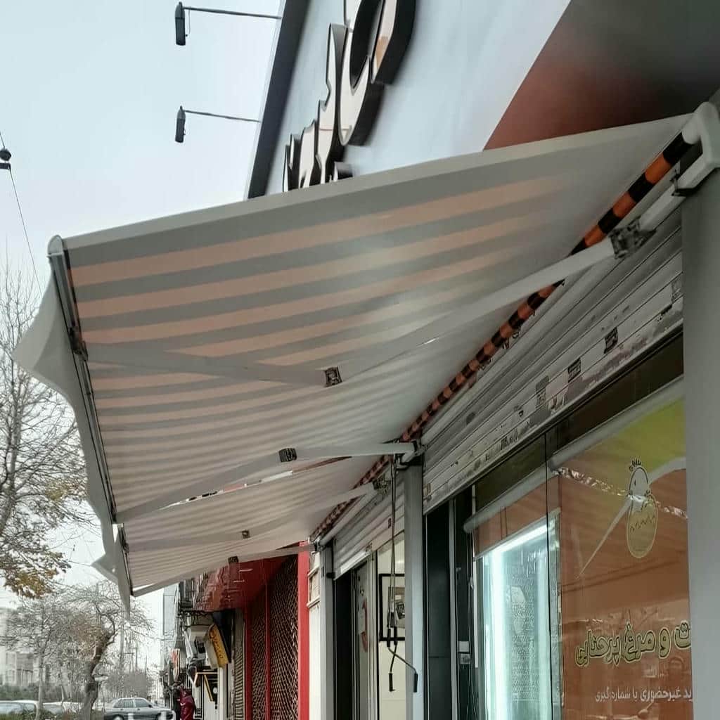 سایبان برقی در بندر بوشهر