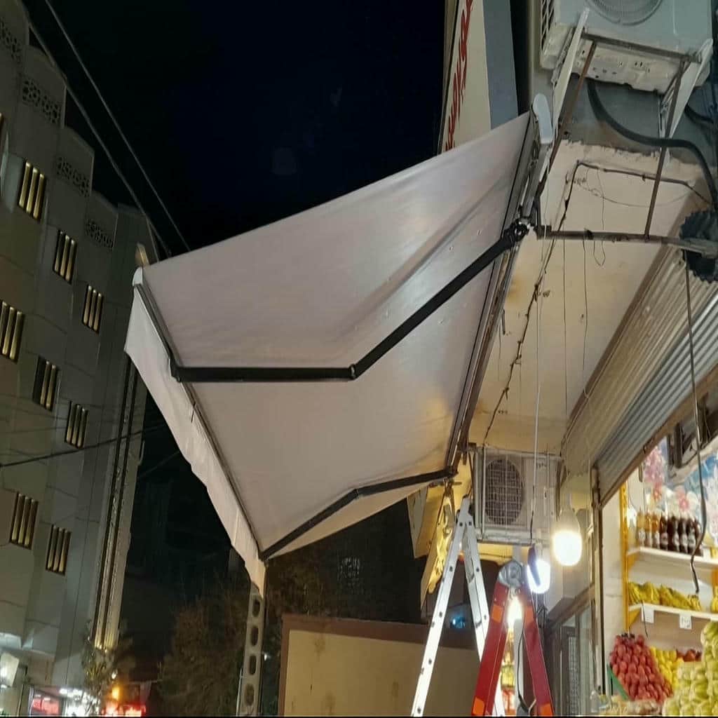 خرید سایبان برقی بازویی در سیرجان