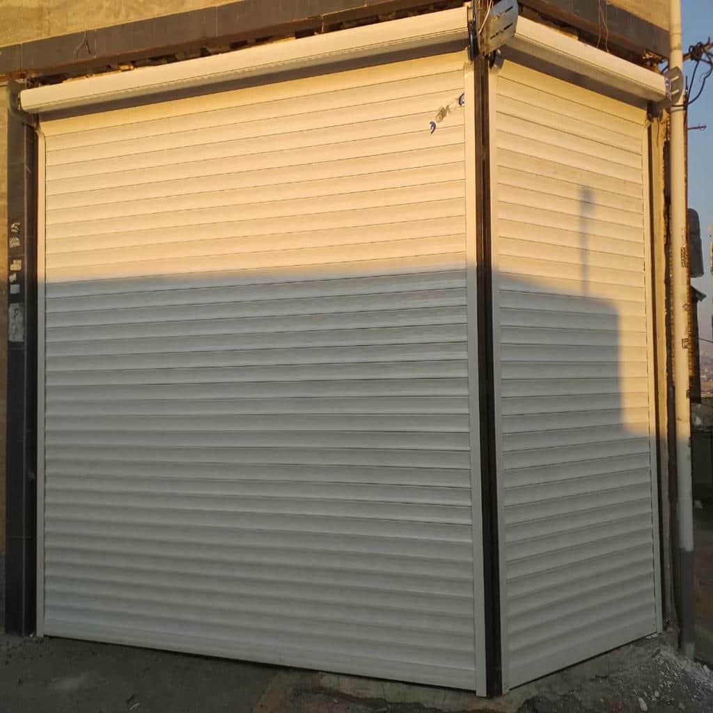 نصب کرکره برقی پارکینگ در سمنان