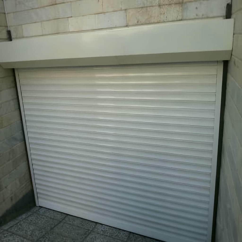 نصب کرکره برقی پارکینگ در سبزوار