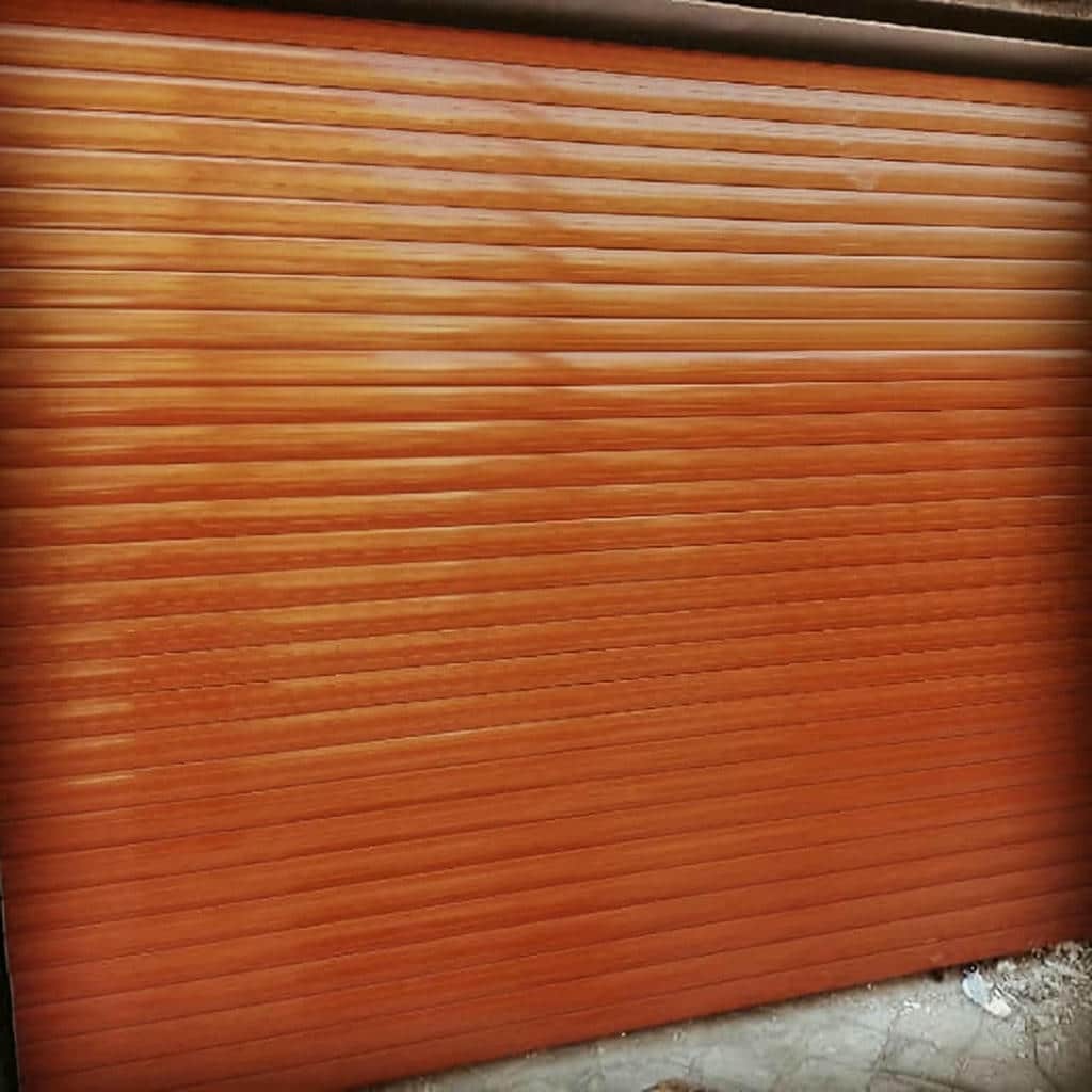 نصب کرکره برقی پارکینگ در اندیشه