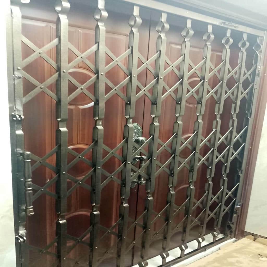 کارخانه درب حفاظ آکاردئونی اداری در قزوین