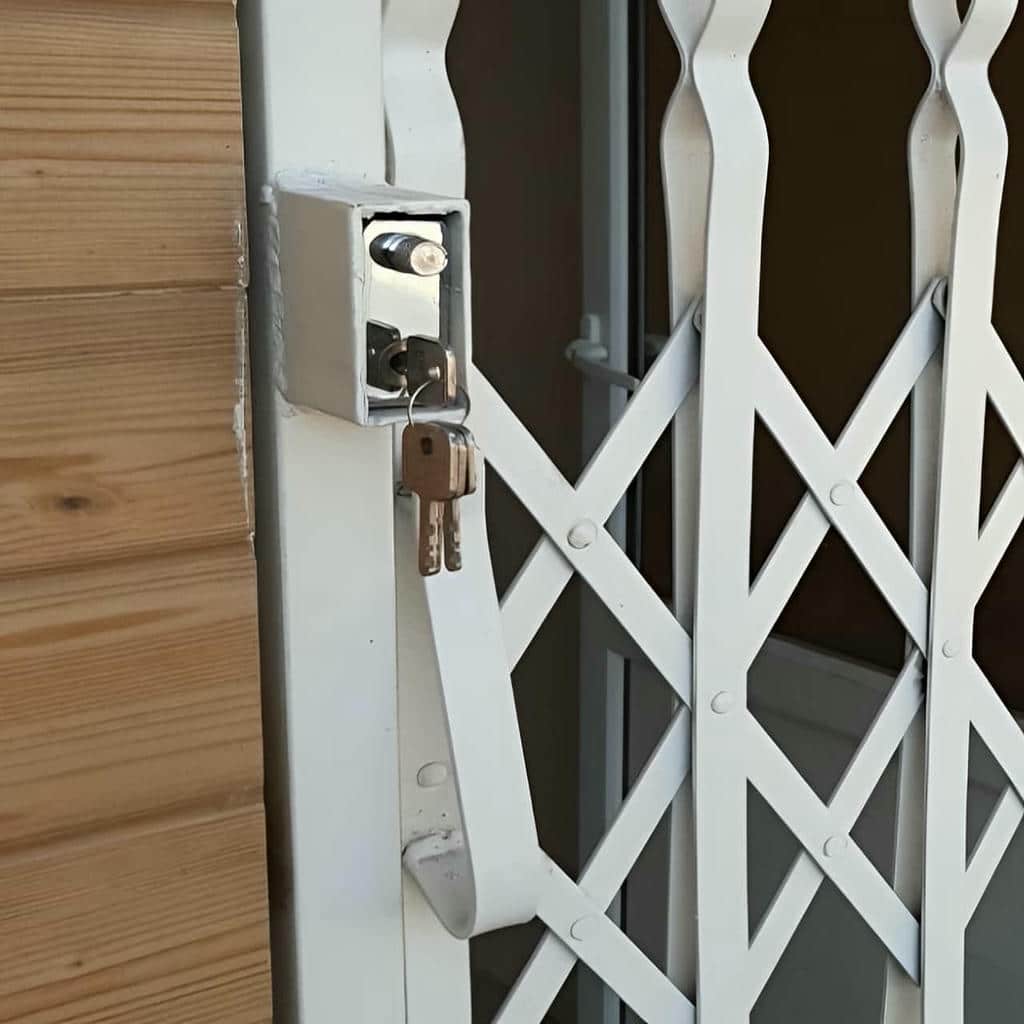 قیمت درب حفاظ آکاردئونی با قفل ضدبرش در اراک