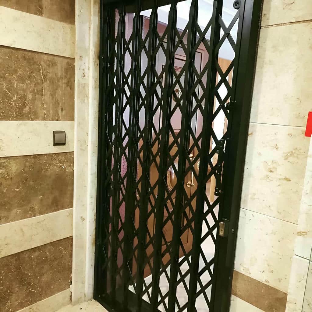 خرید درب حفاظ آکاردئونی دوگل در ساری