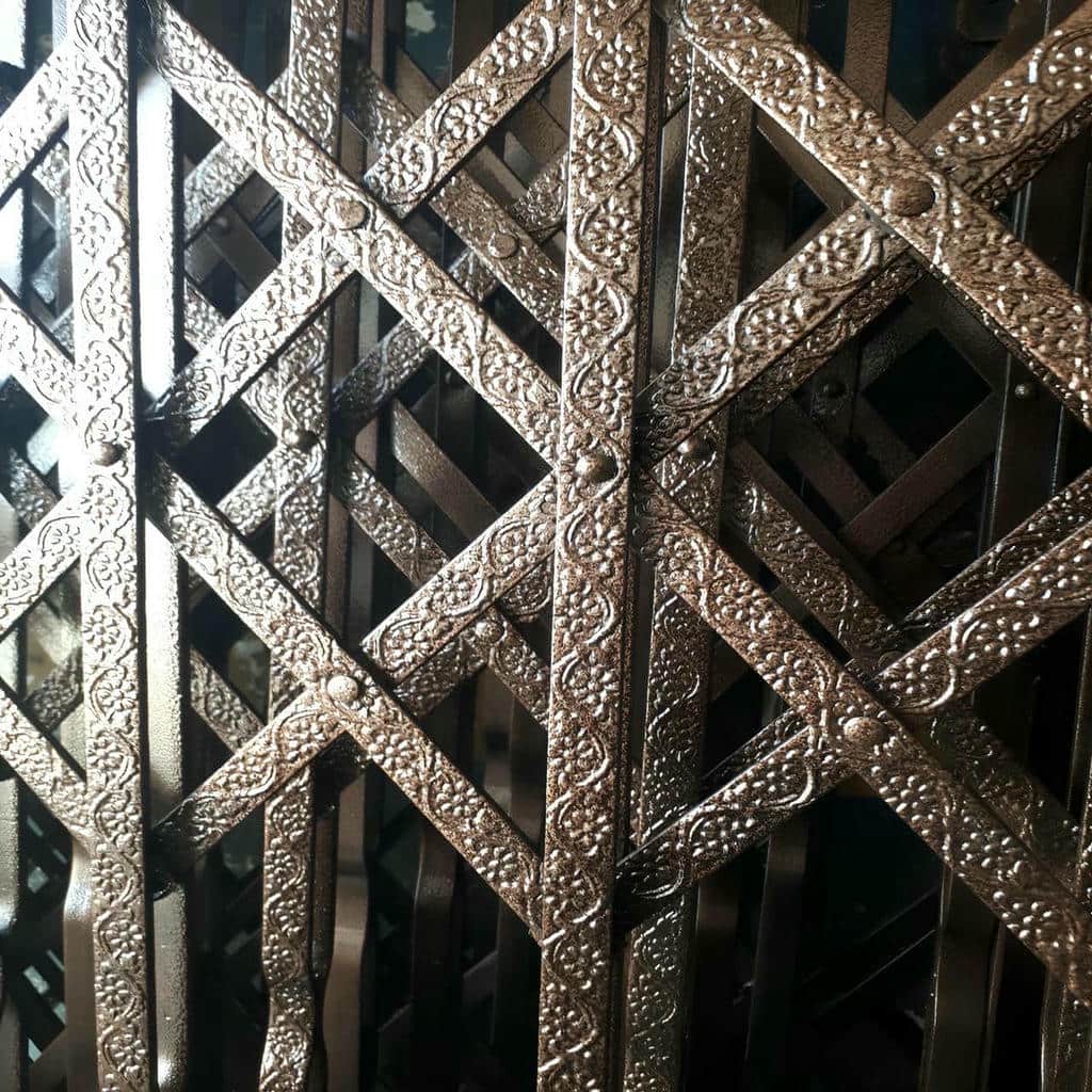 فروش درب حفاظ آکاردئونی اداری در اراک