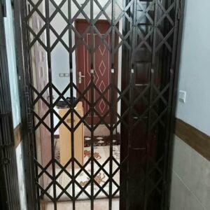 درب حفاظ آکاردئونی در محمودآباد