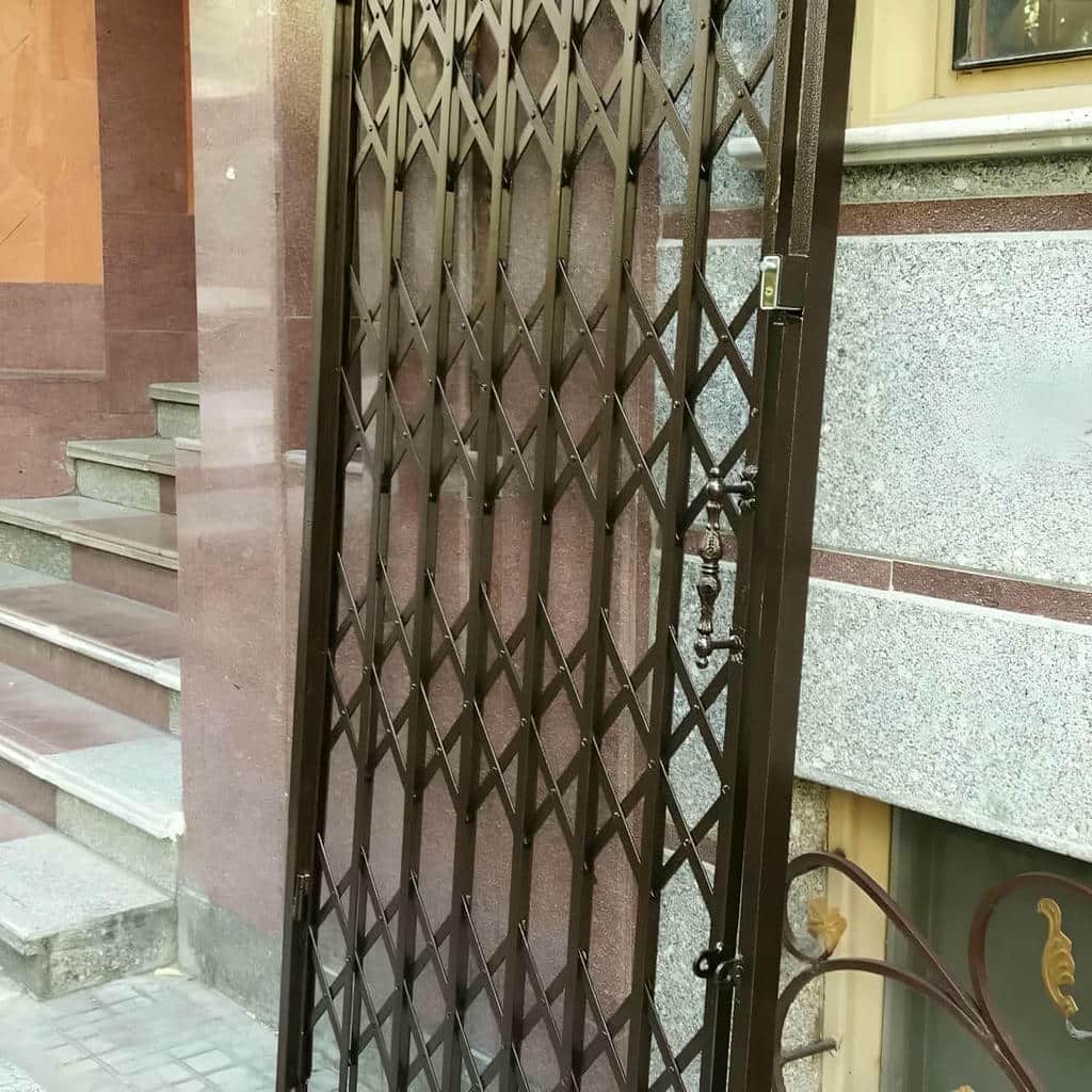 کارخانه درب حفاظ آکاردئونی مقاوم در خرم آباد