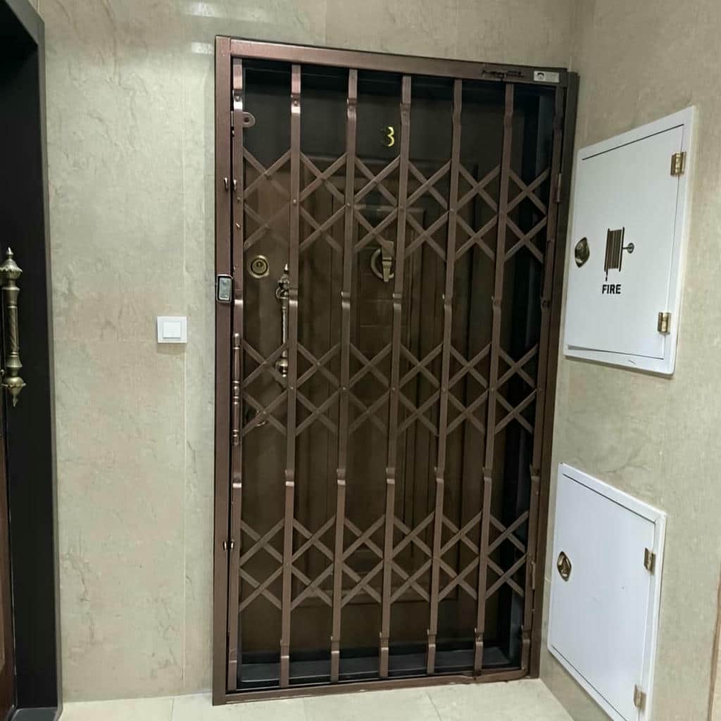کارخانه درب حفاظ آکاردئونی با یراق تقویت شده در دماوند