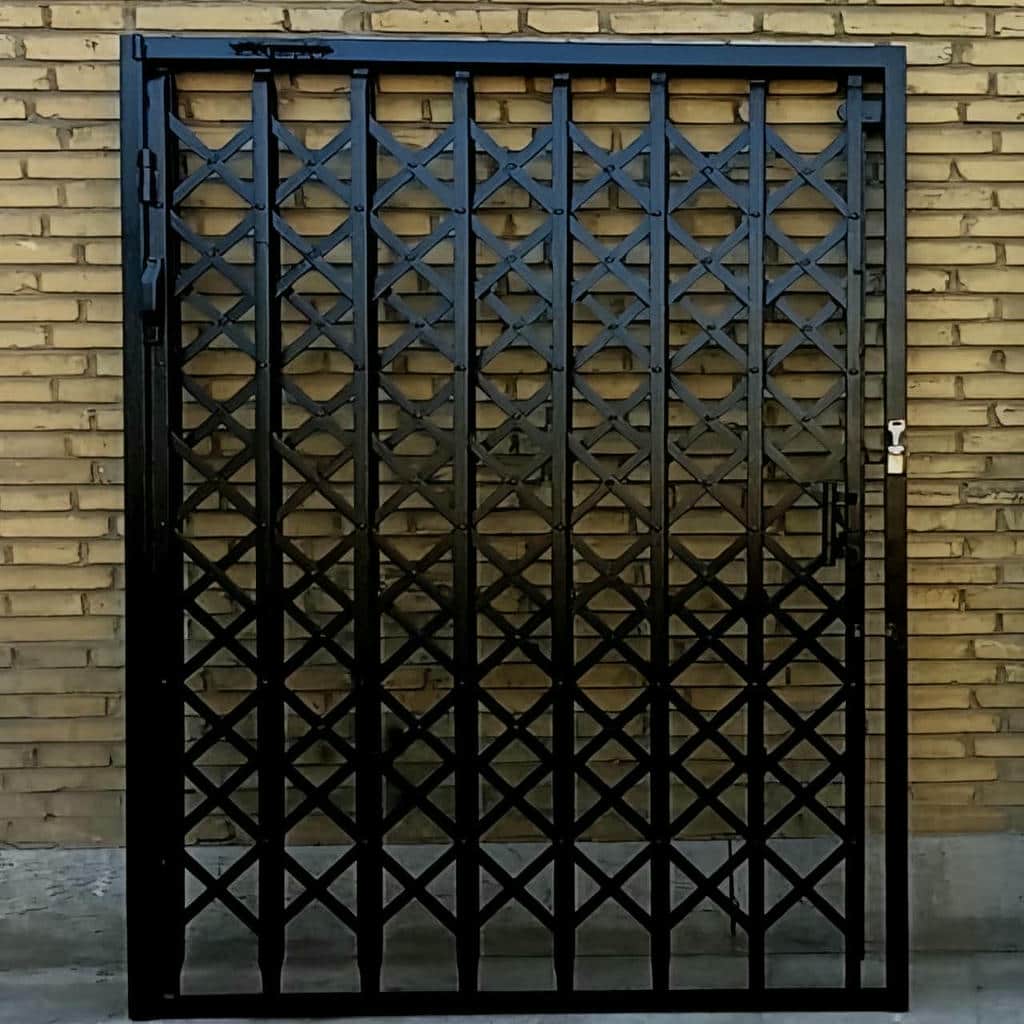 قیمت درب حفاظ آکاردئونی با پوشش ضدزنگ در بندر انزلی