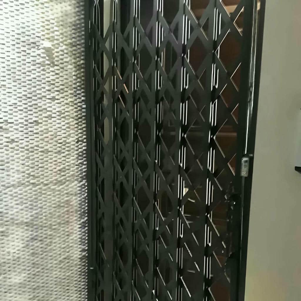 خرید درب حفاظ آکاردئونی ضدسرقت در گنبدکاووس