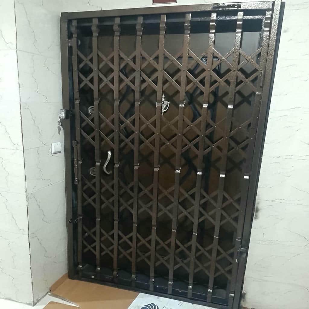کارخانه درب حفاظ آکاردئونی اداری در بجنورد