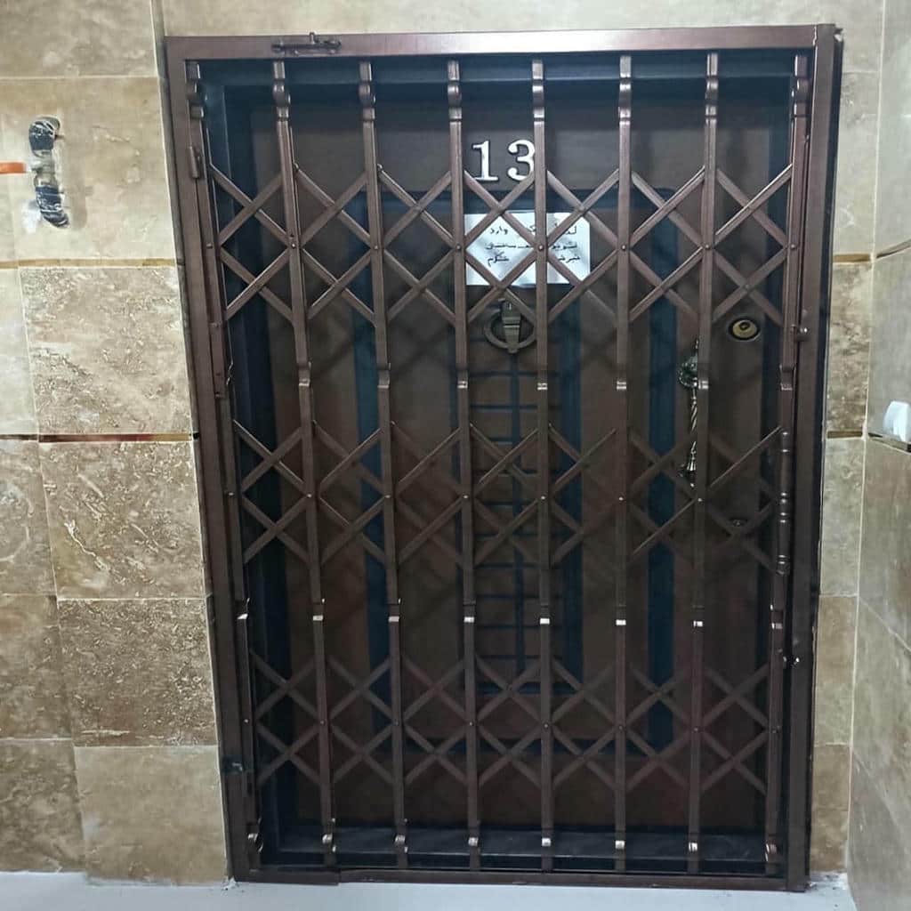 کارخانه درب حفاظ آکاردئونی با یراق تقویت شده در فشم