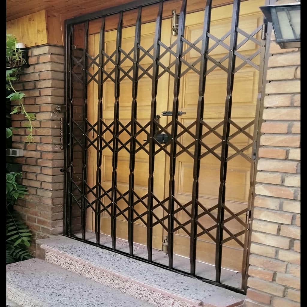 قیمت درب حفاظ آکاردئونی با یراق ایمن در بجنورد