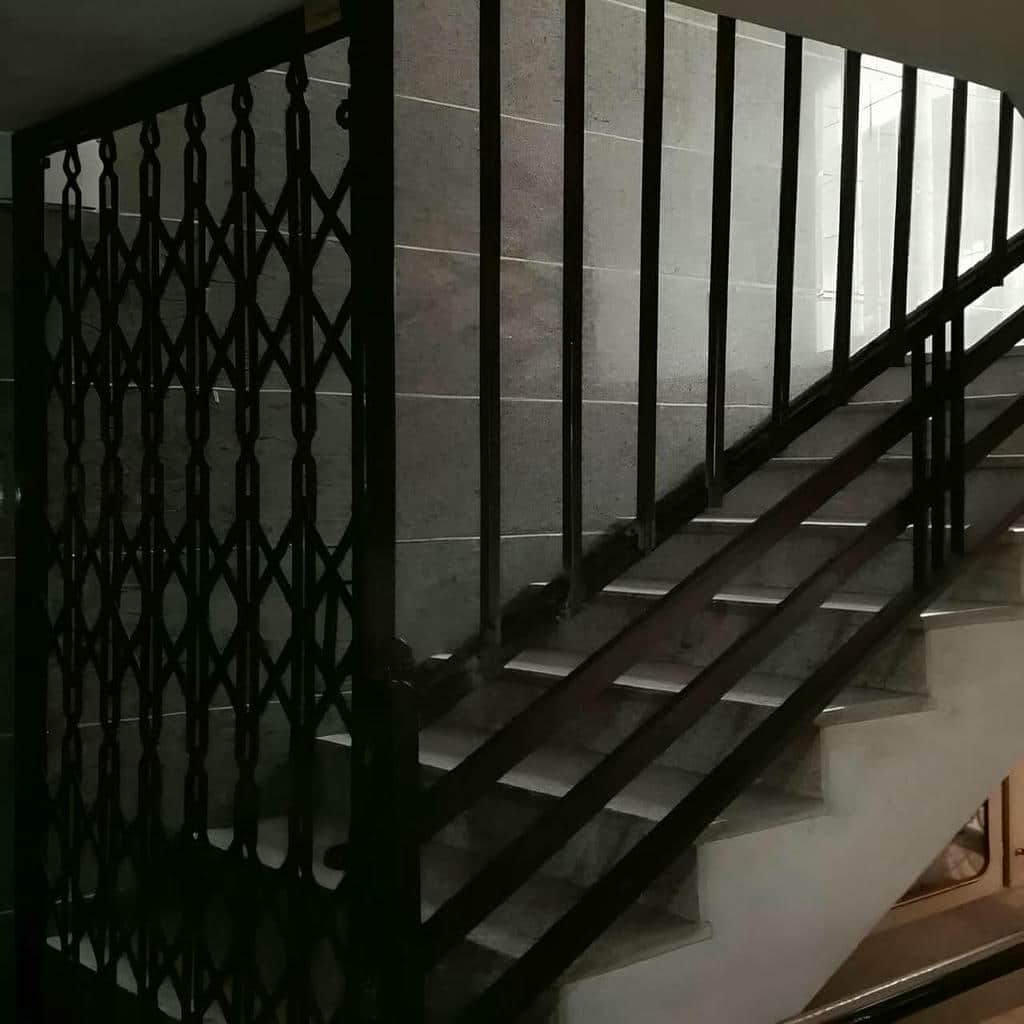 قیمت درب حفاظ آکاردئونی با قفل ضدبرش در خرم آباد