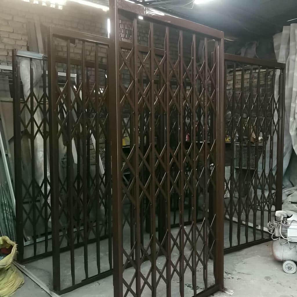 کارخانه درب حفاظ آکاردئونی تجاری در بابل