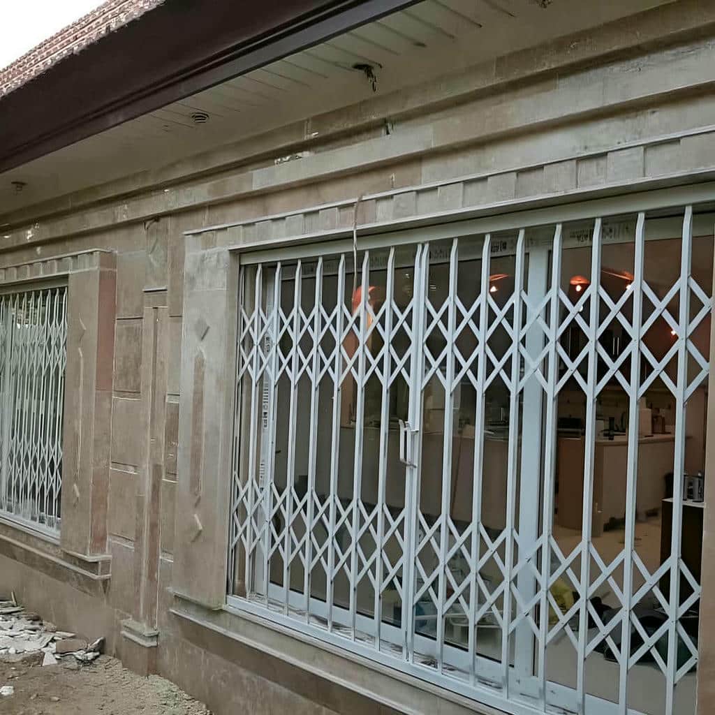 خرید درب حفاظ آکاردئونی دوگل در بومهن