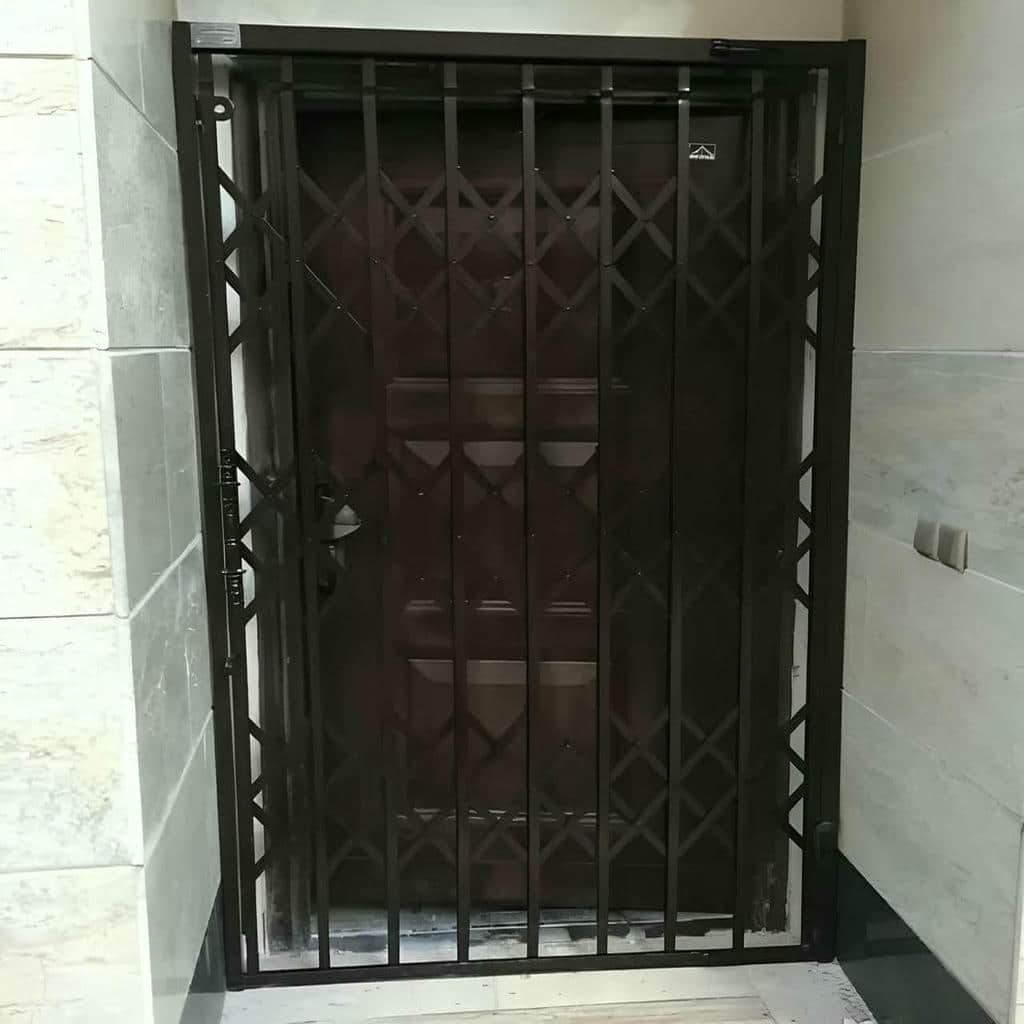 قیمت درب حفاظ آکاردئونی با یراق ایمن در سمنان