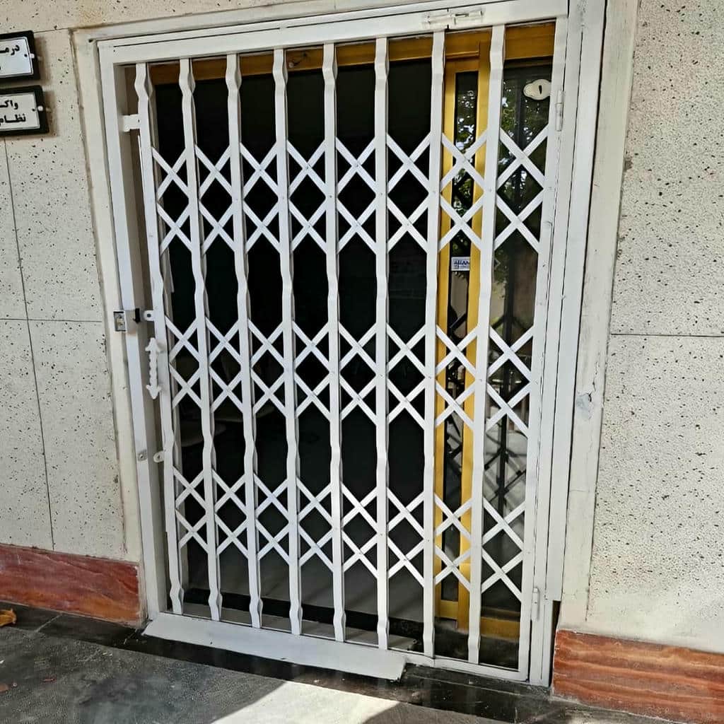 خرید درب حفاظ آکاردئونی دوگل در لواسان
