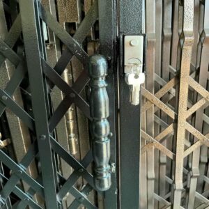 درب حفاظ آکاردئونی در فردیس کرج