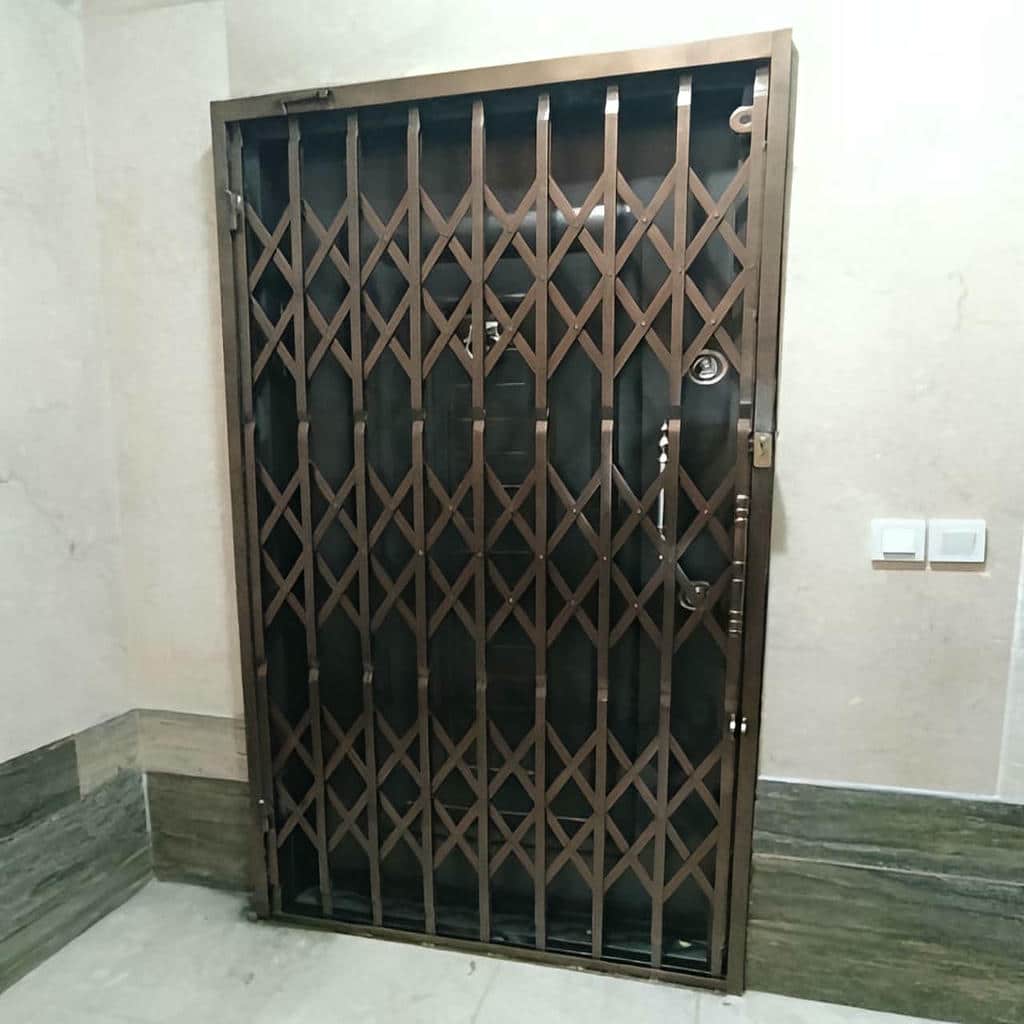 خرید درب حفاظ آکاردئونی دوگل در قائمشهر