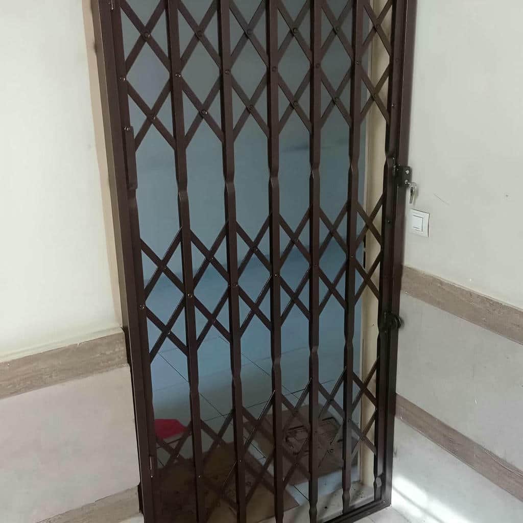 خرید درب حفاظ آکاردئونی با قفل ضدبرش در دماوند