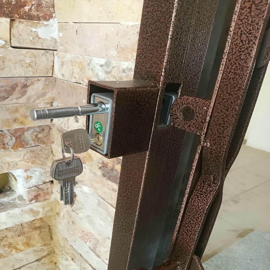 قیمت درب حفاظ آکاردئونی با پوشش ضدزنگ در استان گیلان
