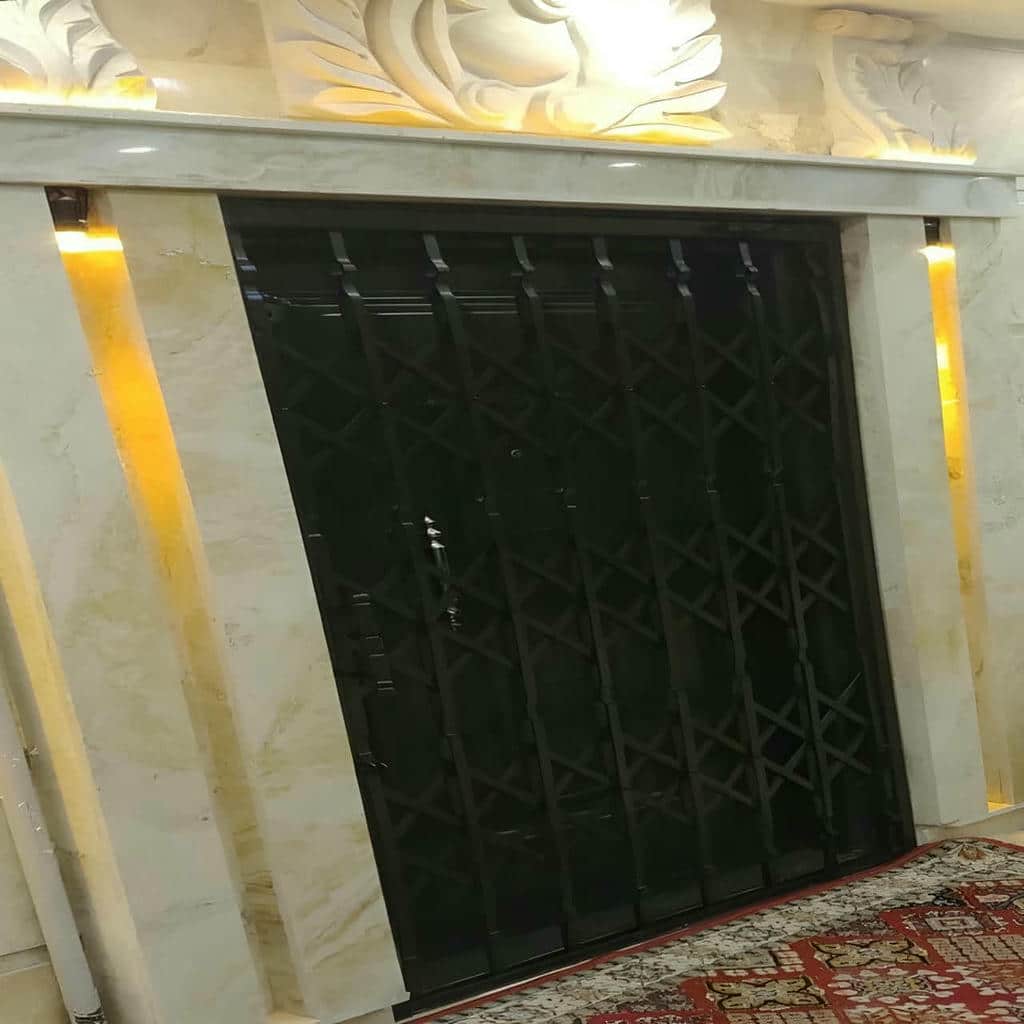 خرید درب حفاظ آکاردئونی دوگل در اصفهان